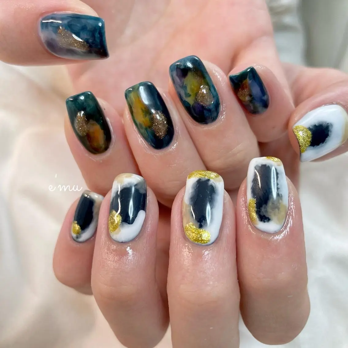 ネイル ニュアンスネイル nail salon e'mu💐のネイルデザイン