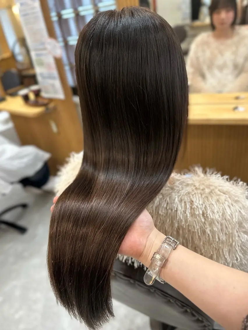 ロング カット 縮毛矯正 ROPE🫧 フウカのヘアスタイル