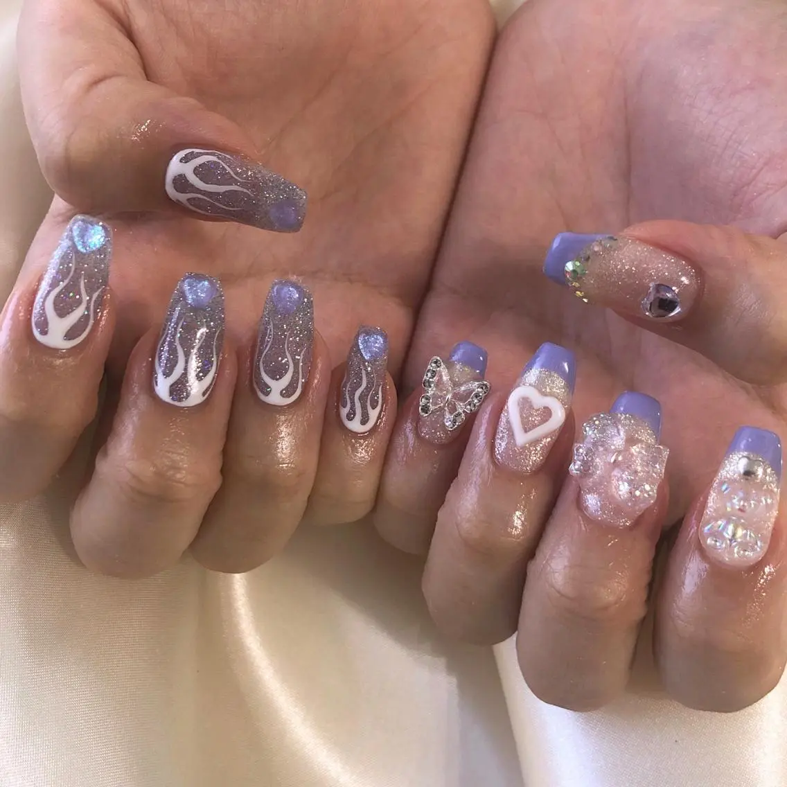 ネイル ハンドネイル ViViA momokaのネイルデザイン