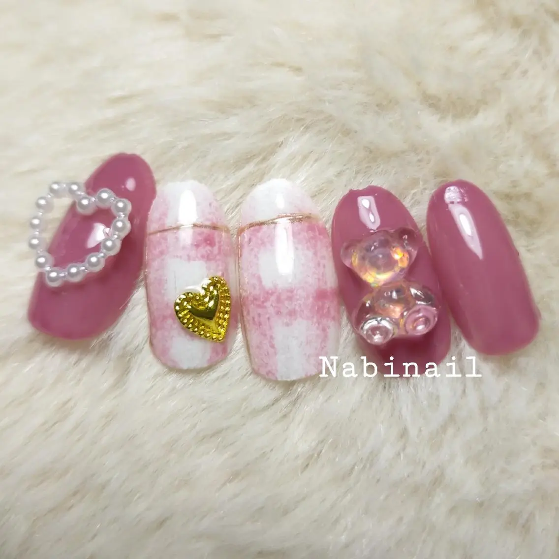 ネイル ハート 西日暮里 Nabinailのネイルデザイン