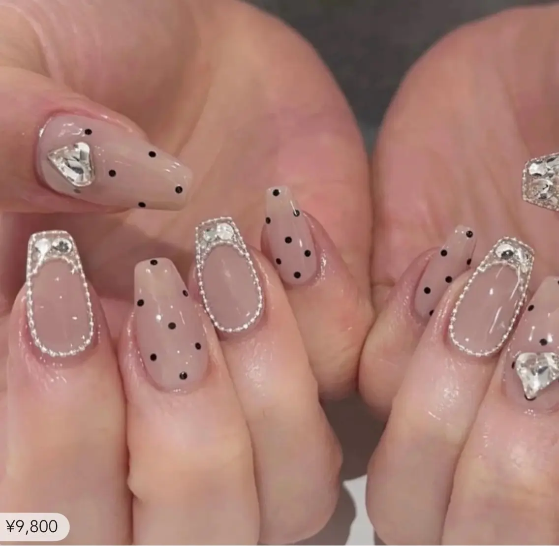 ネイル フットネイル フレンチネイル ガラスフレンチ キラキラネイル 韓国ネイル ハンドネイル Queeens nailのネイルデザイン
