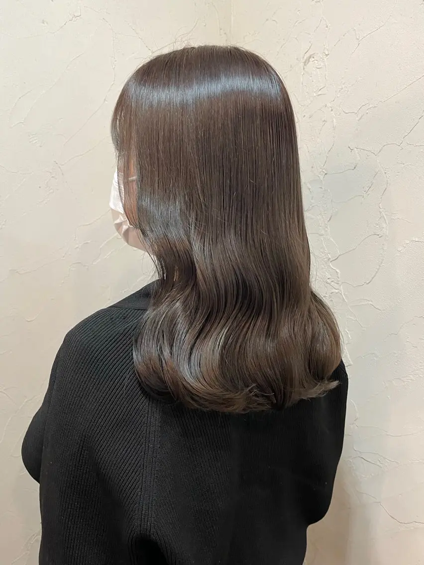 セミロング カット ヘアカラー トリートメント 顔周り/暗髪カラー 艶カラー/アベマホのヘアスタイル