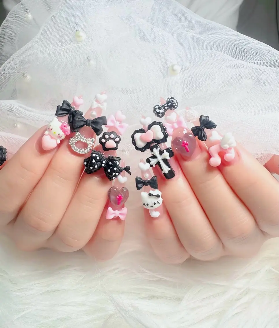 ネイル フットネイル フレンチネイル グラデーション 韓国ネイル ロングネイル ハンドネイル Hani Nail Salonのネイルデザイン
