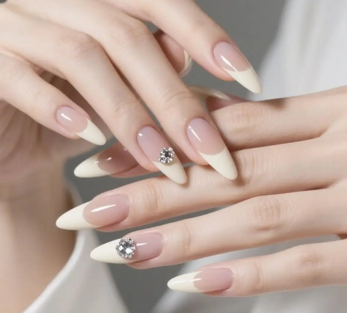 ネイル ハンドネイル エリ🫧 nail池袋東口のネイルデザイン