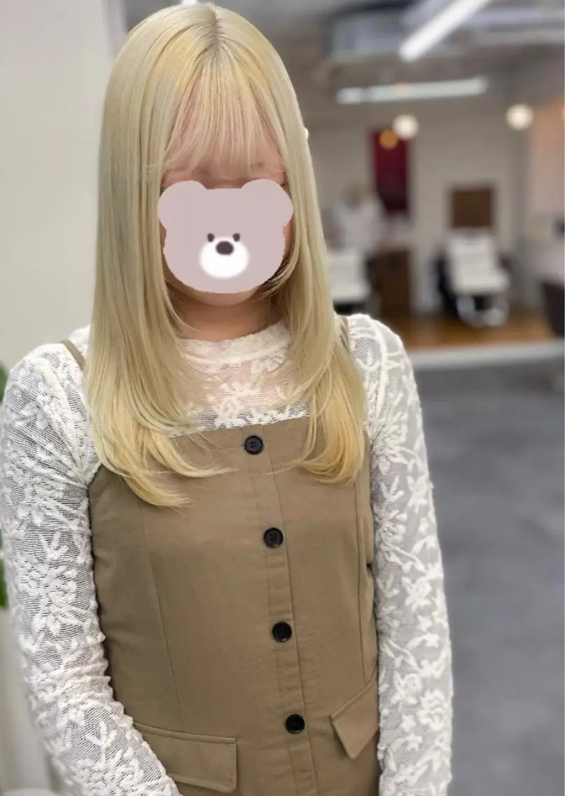カラー 抜きっぱなしブロンド ブロンド ヘアカラー 黒木 千晴のヘアスタイル