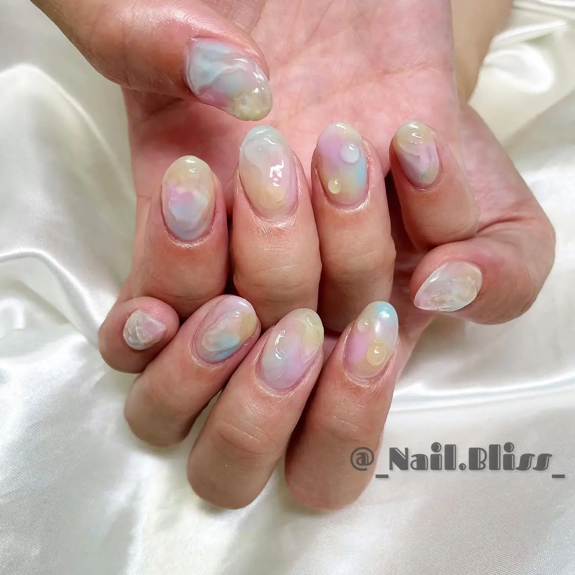 ネイル 大理石ネイル(マーブル) ぷっくりネイル ハンドネイル NAIL BLISSのネイルデザイン