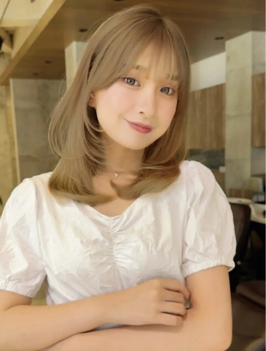 セミロング カット トリートメント 表参道✂️レイ ヤー/ショート/荒砂のヘアスタイル