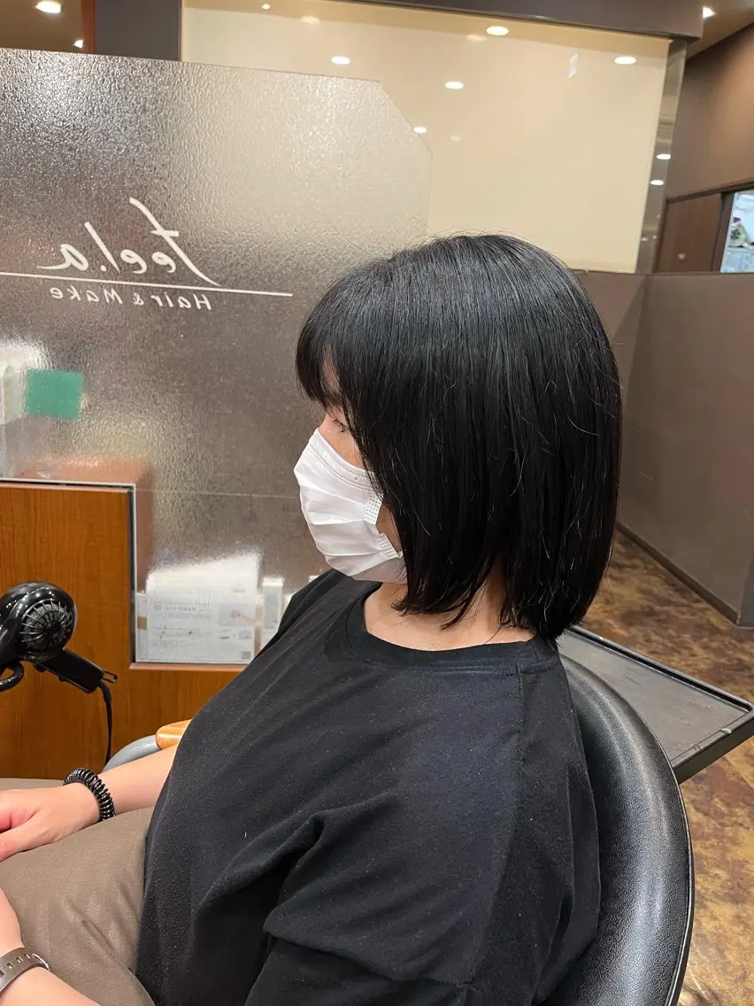ミディアム カット 八木 凜のヘアスタイル