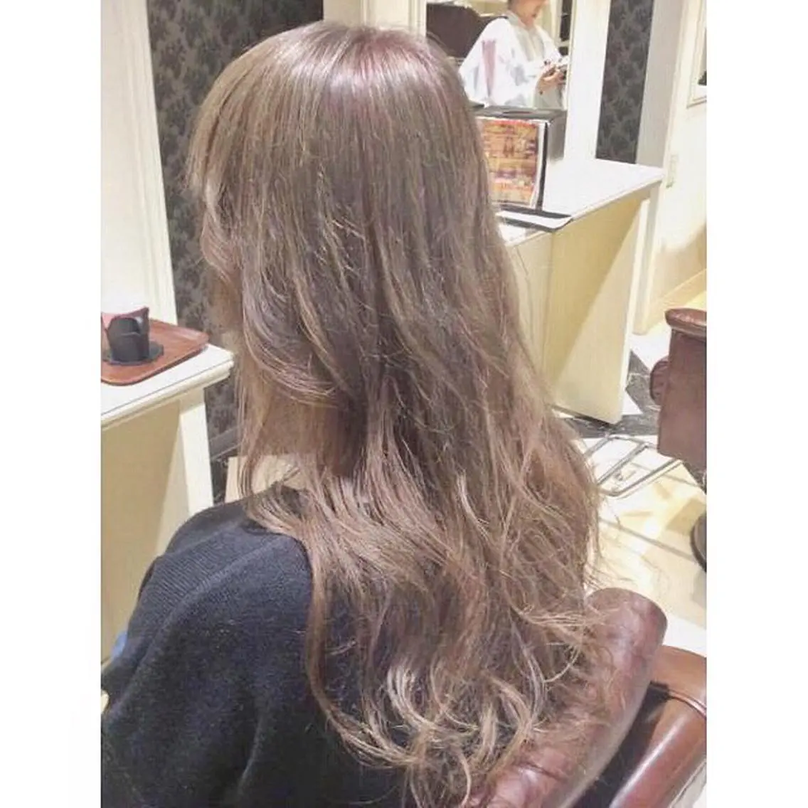 ロング カラー ヘアアレンジ ハイトーンカラー 髪質改善✨カラー特化 サロン🎨平尾晃一のヘアスタイル