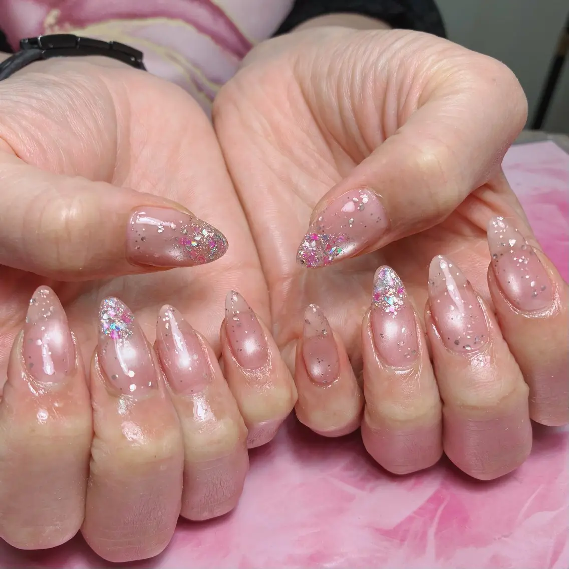 セミロング ハンドネイル hs nail salonのネイルデザイン