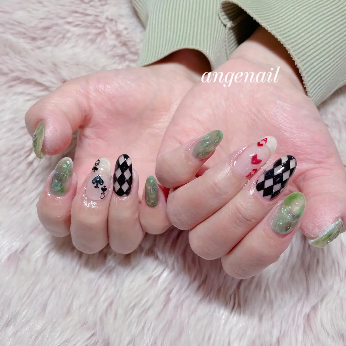 ネイル ハンドネイル オーナーネイリスト MAKIのネイルデザイン