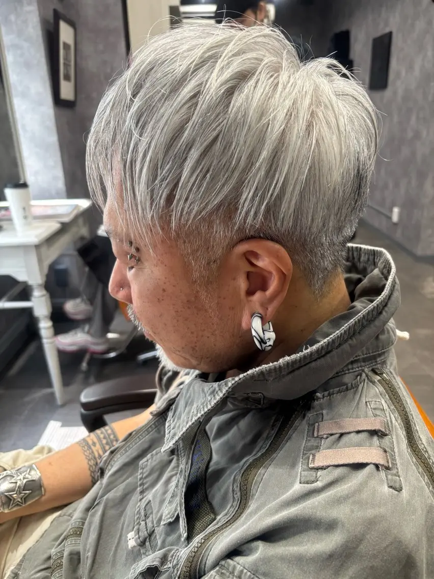 ショート 高橋 くるみのヘアスタイル