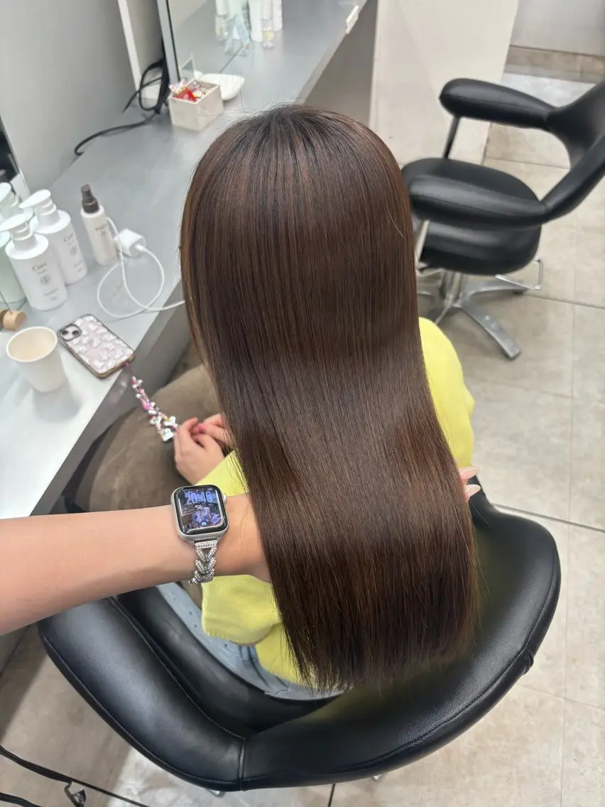 ロング カラー Core茶屋町 HINATAのヘアスタイル