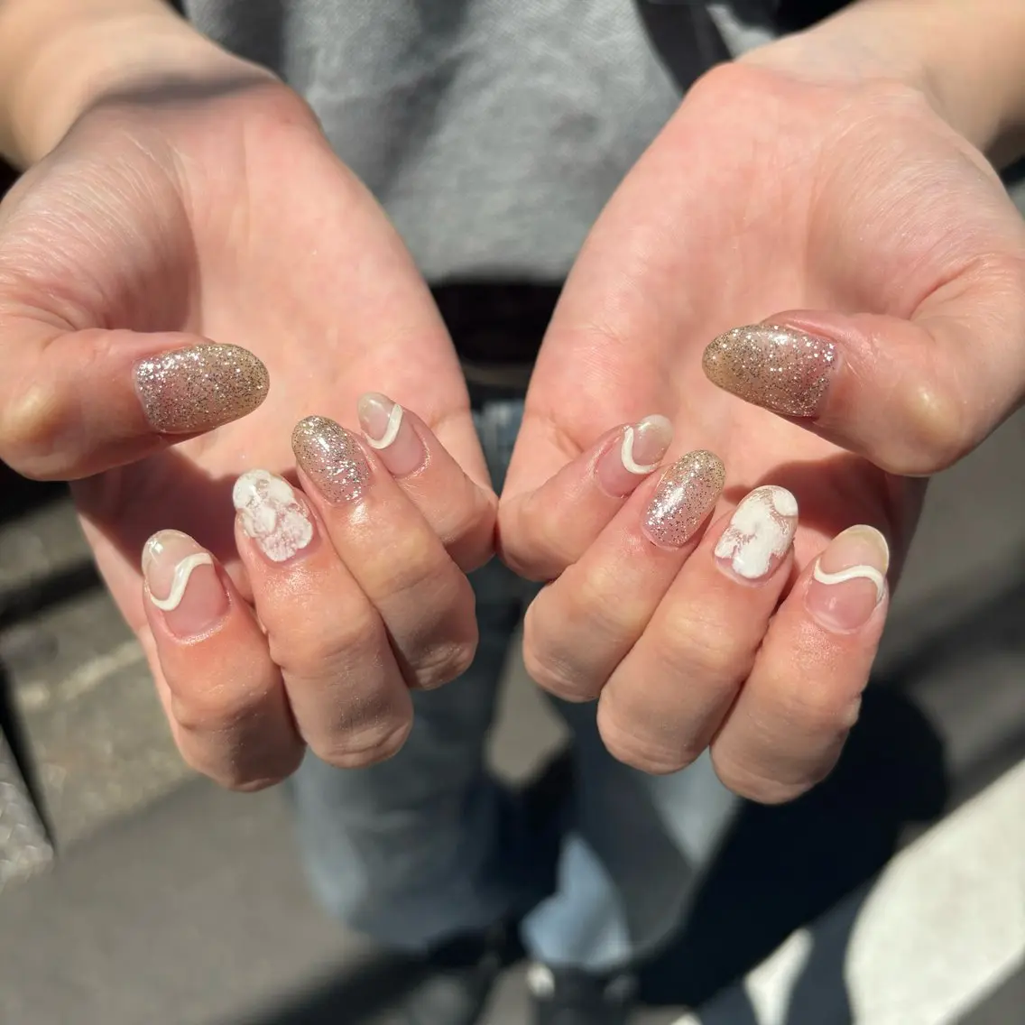 ネイル クリアネイル シルバー akane .hのネイルデザイン