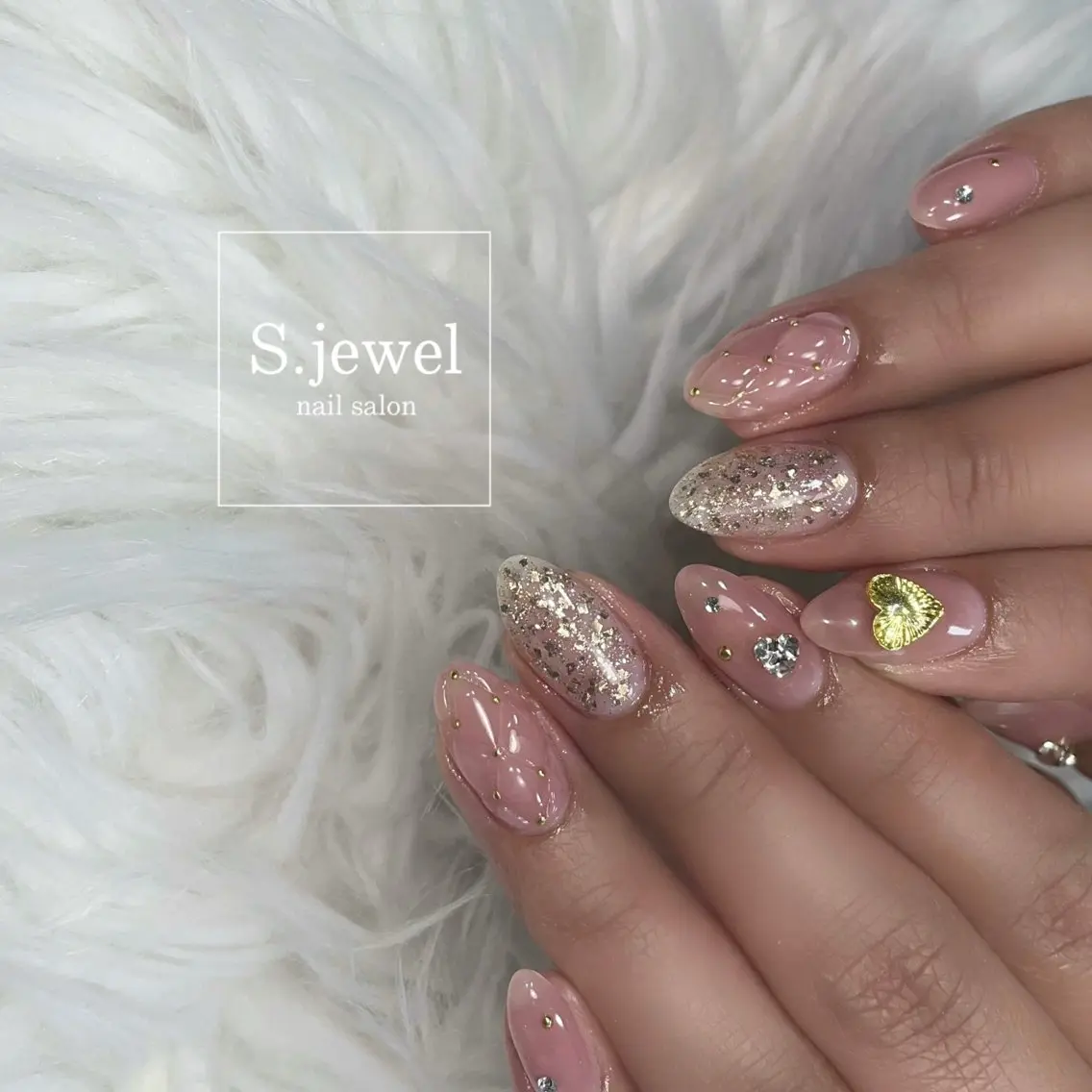ネイル S. JEWELのネイルデザイン