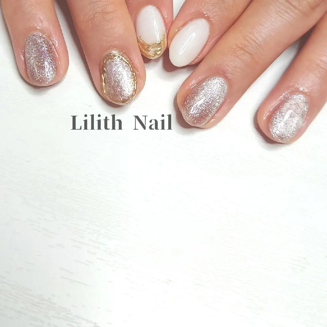 ネイル マグネットネイル ハンドネイル Lilith Nailのネイルデザイン