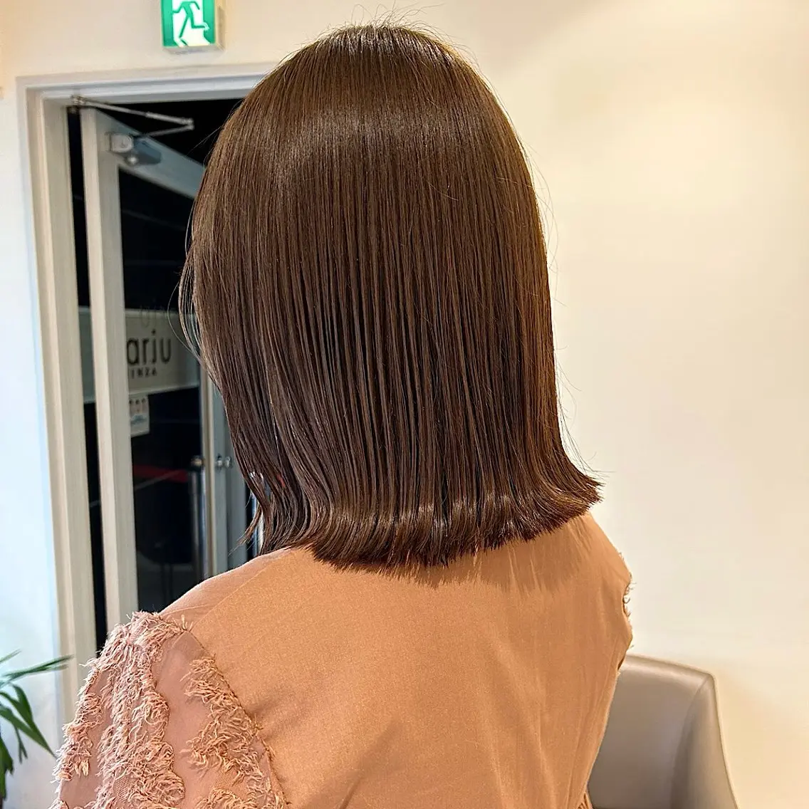 ミディアム HCA studioのヘアスタイル