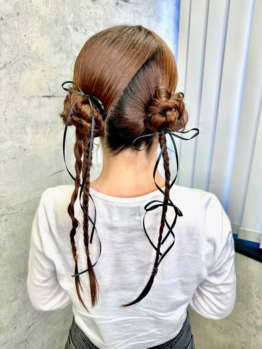 9:00​〜​16:00ヘアセット3300円の写真