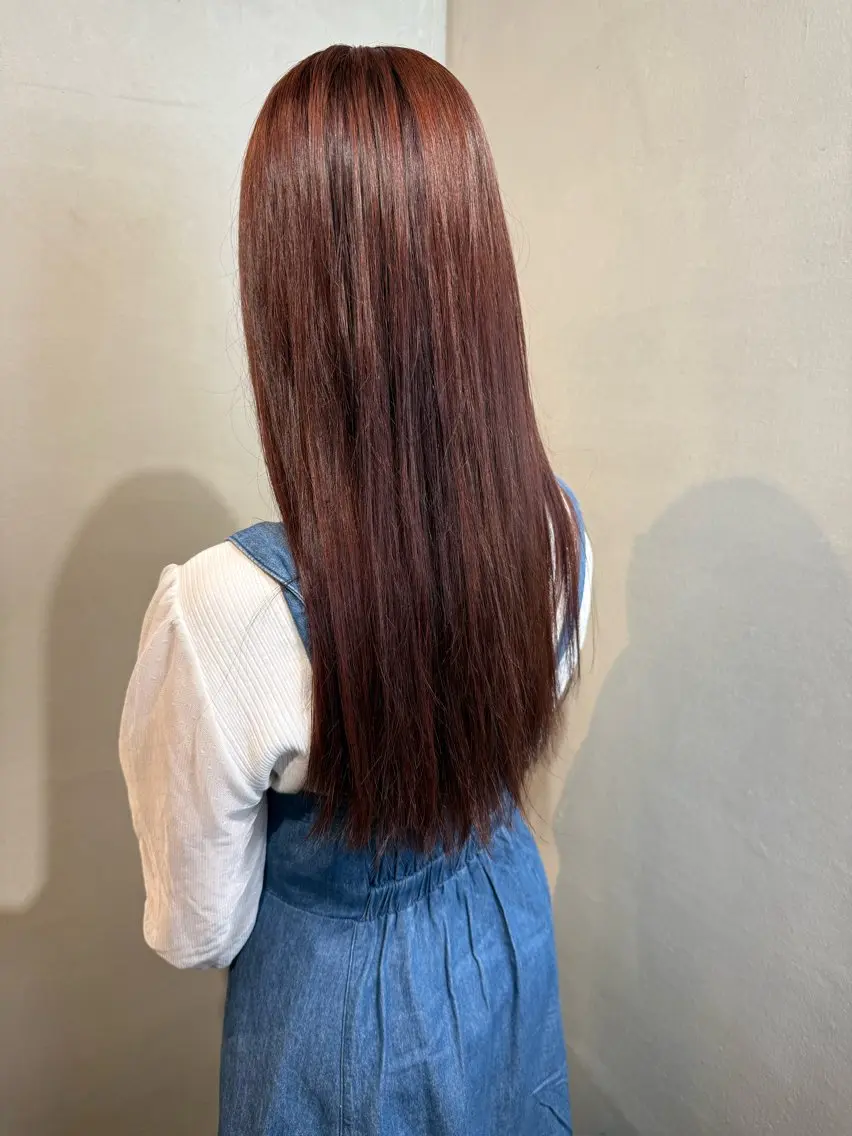 カラー ピンクカラー レッドカラー OXCREATION Hinaのヘアスタイル