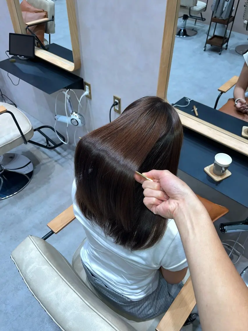 ミディアム 縮毛矯正 髪質改善/艶髪特化 /透明感✨️こうめいのヘアスタイル