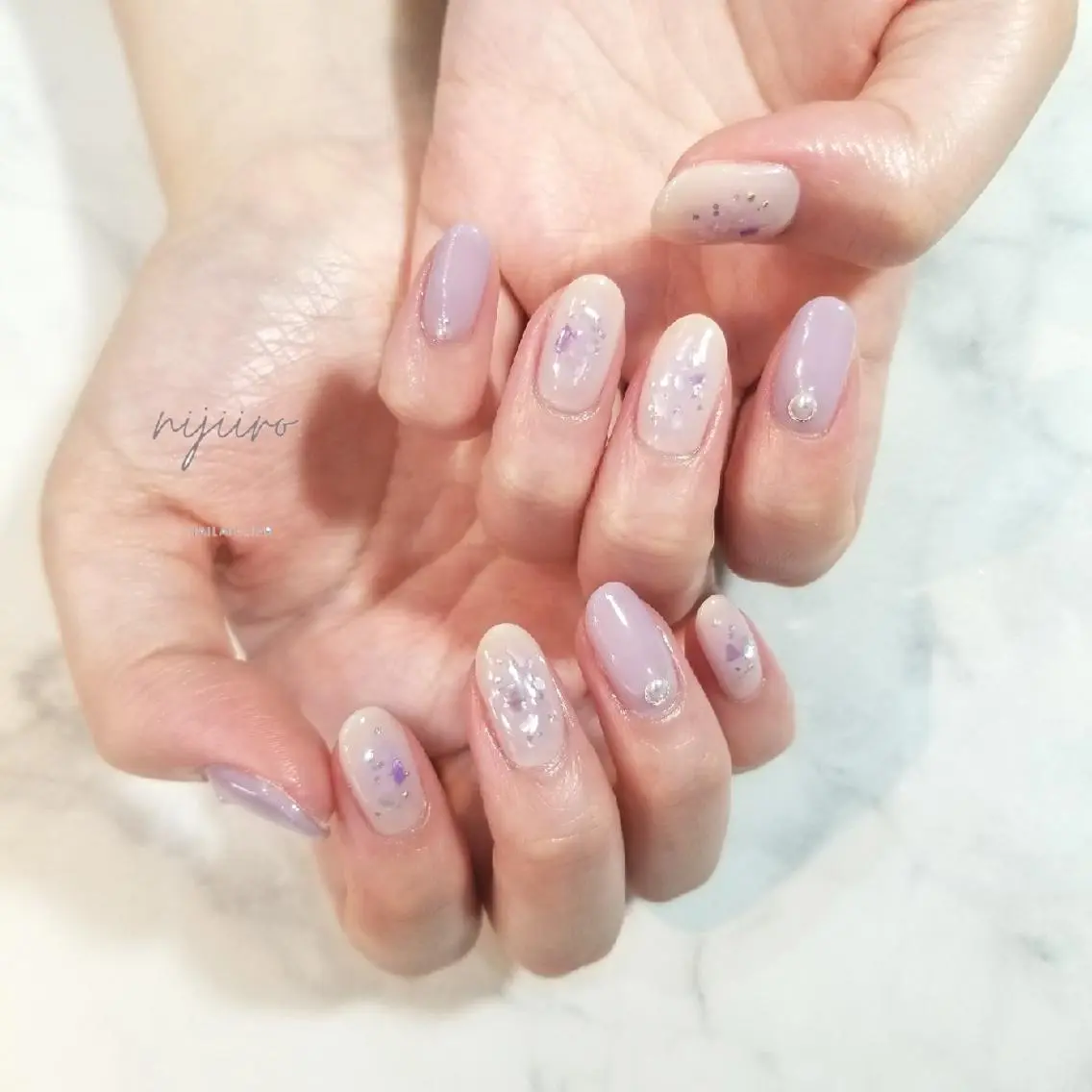 ネイル チークネイル ハンドネイル nijiiro🌈 サトウのネイルデザイン