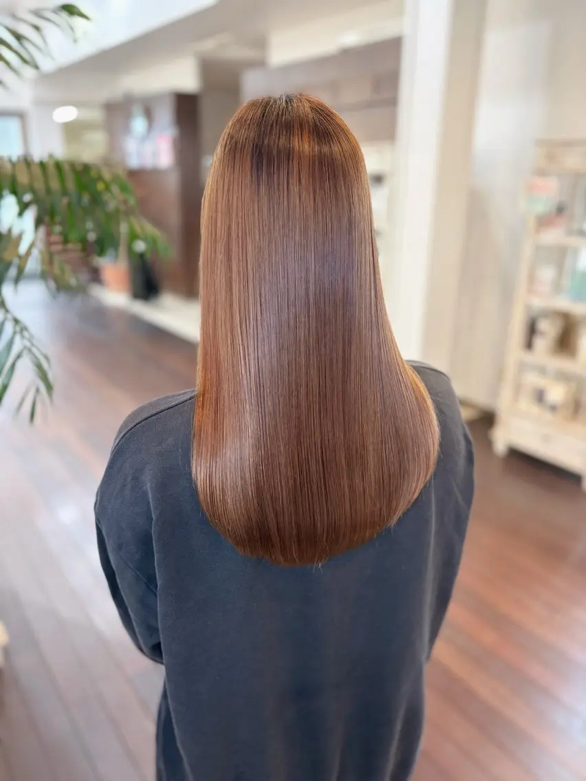 ロング 髪質改善 カット 縮毛矯正 トリートメント 出水 裕大のヘアスタイル