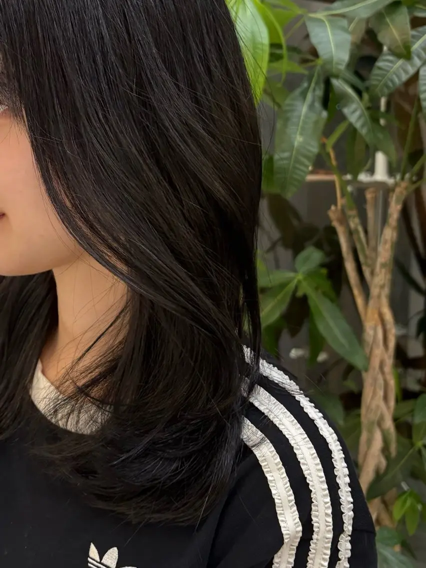 カラー 透明感カラー グレージュ ヘアカラー 齋藤 そらのヘアスタイル
