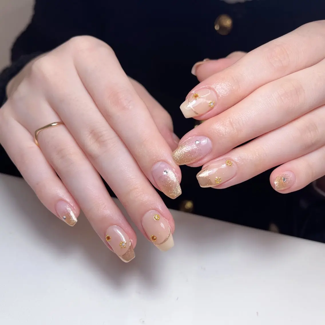 ネイル Glow Nail スカルプ専門店のネイルデザイン