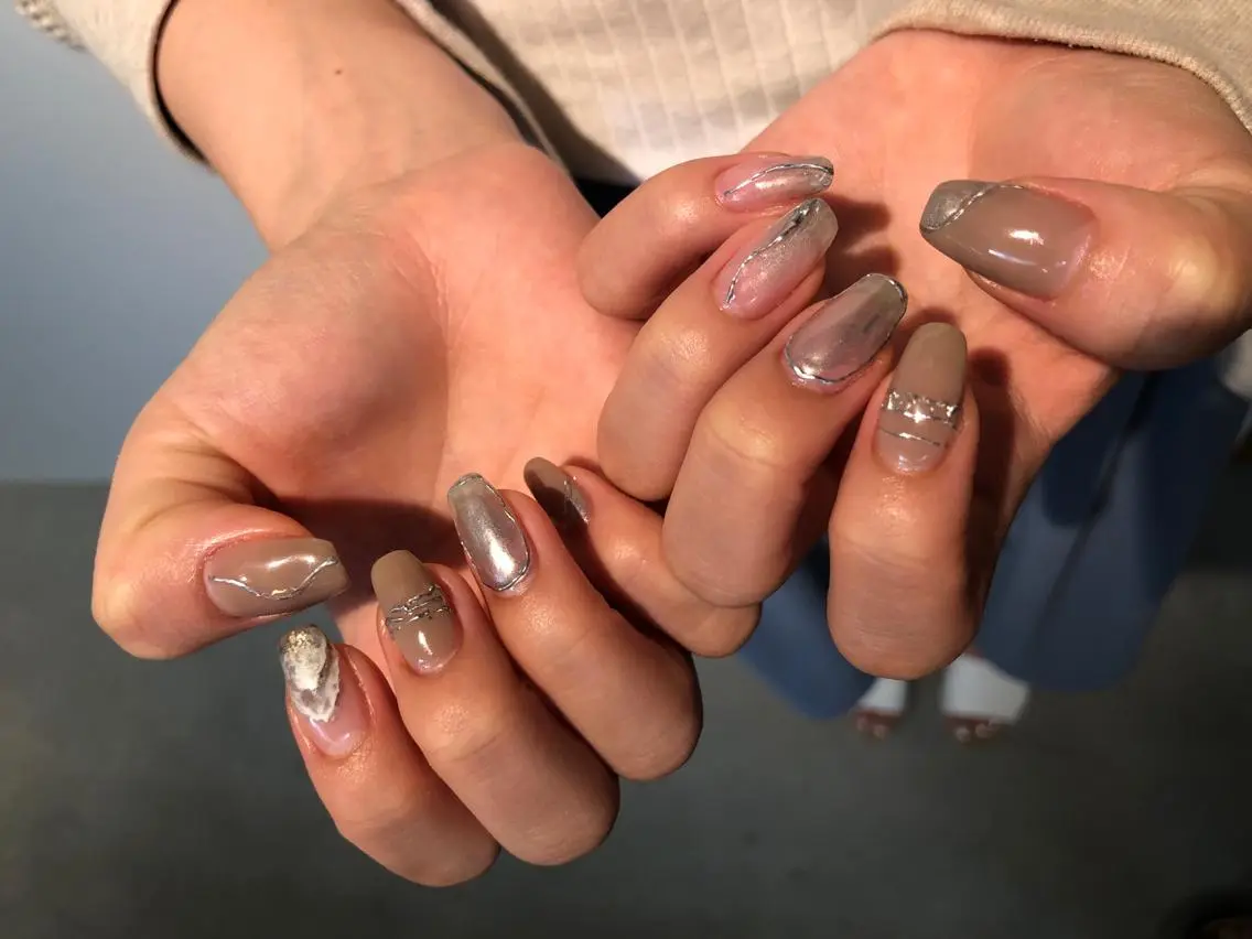 ネイル ハンドネイル alloy nailのネイルデザイン