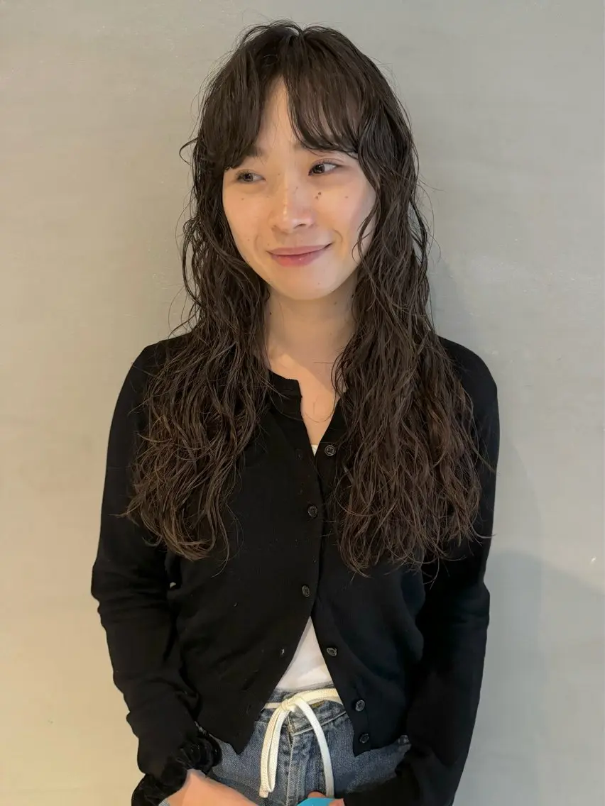 ロング パーマ ロング ニュアンスパーマ カット パーマ トリートメント 🧼柴田 健太郎🧼のヘアスタイル