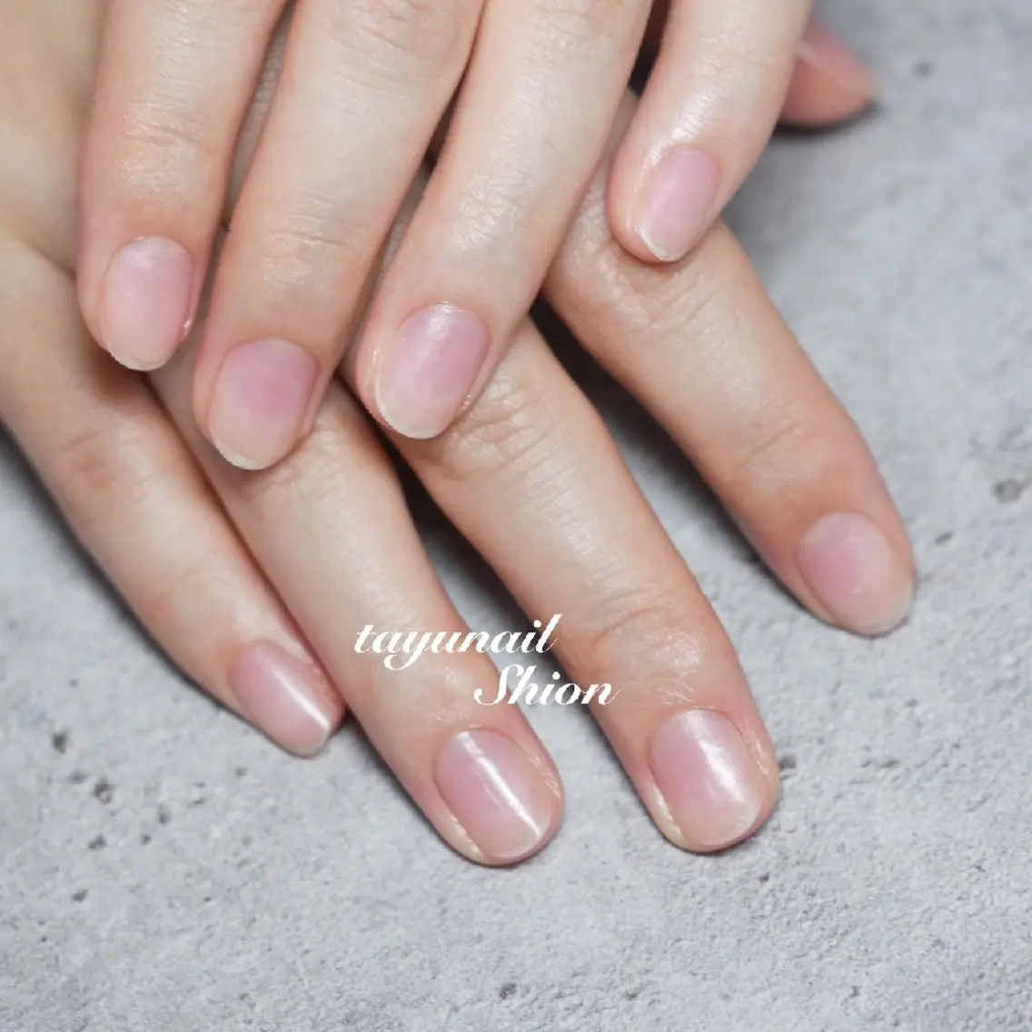 ネイル ブルー ジェルネイル パラジェル ショートネイル 夏ネイル ネイルサロン 【たゆnail】のネイルデザイン