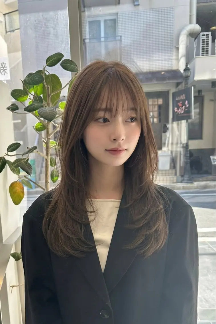 セミロング レイヤーカット 甲子園口　RINのヘアスタイル