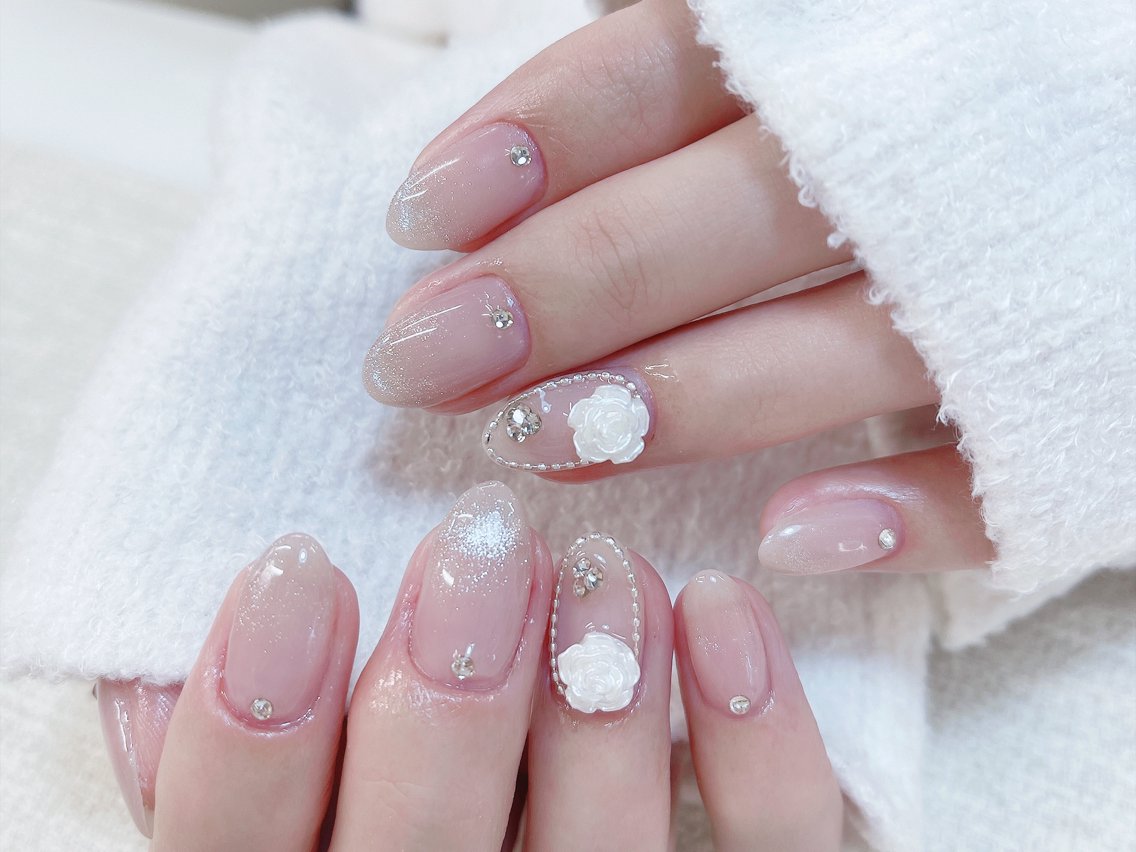 ネイル チークネイル 成人式 フレンチネイル グラデーション 氷ネイル・うるうるネイル ハンドネイル DUO   MI nail salonのネイルデザイン
