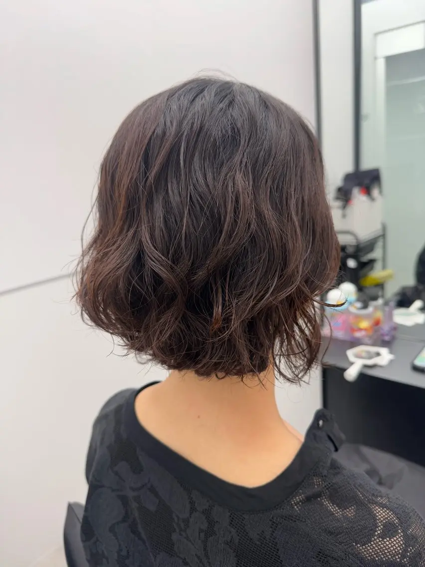 ショート パーマ カット パーマ デジタルパーマ🫧 韓国風ヘア🫧サクラのヘアスタイル