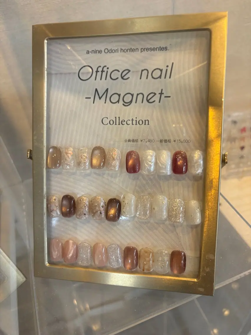 ネイル 𝓐𝓷𝓷 💜のネイルデザイン