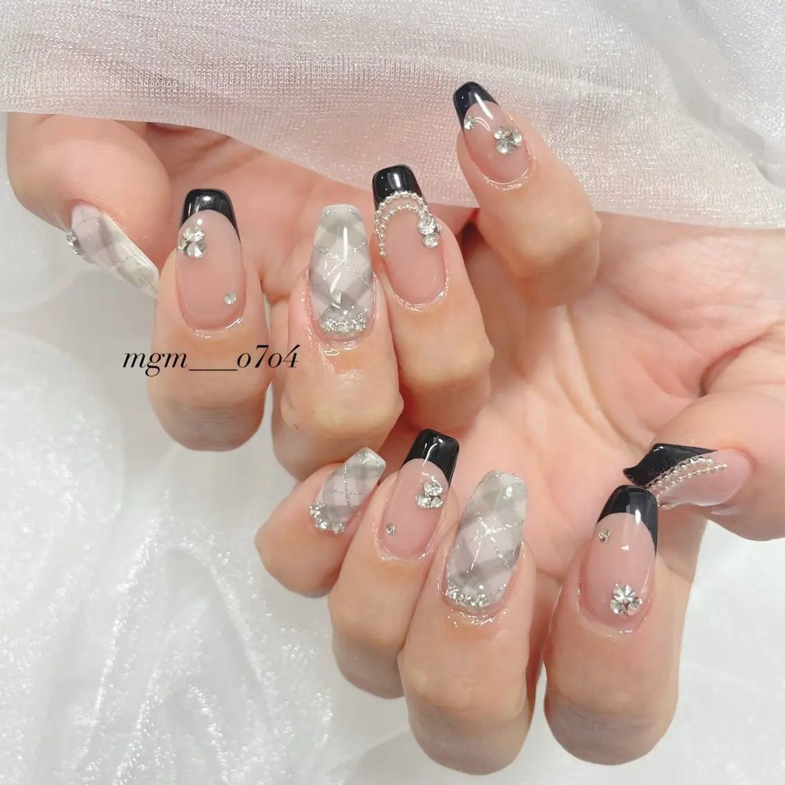 ネイル ハンドネイル ハンドケア MoON...❤︎ MeGuのネイルデザイン