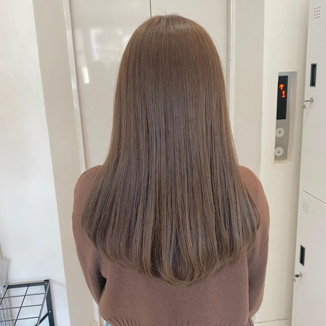 セミロング カット 縮毛矯正 トリートメント 吉原 みえのヘアスタイル