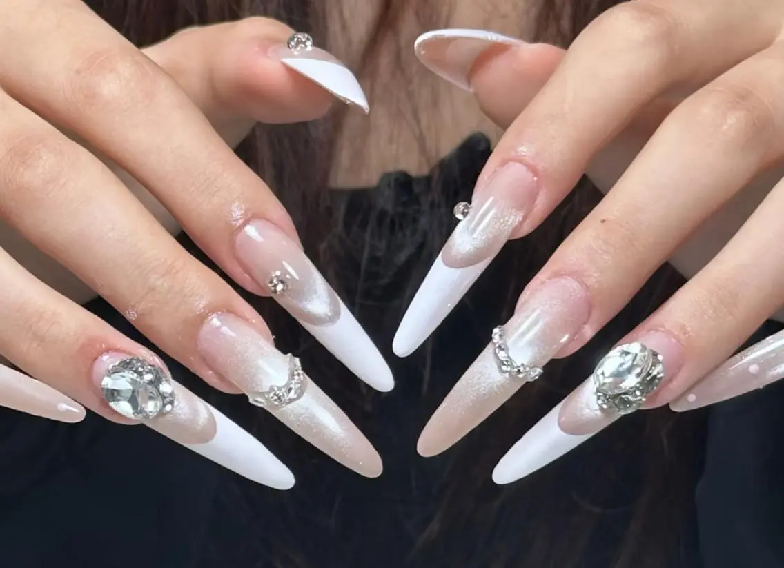 ネイル ハンドネイル ハンドケア 🍑 momo_nailのネイルデザイン
