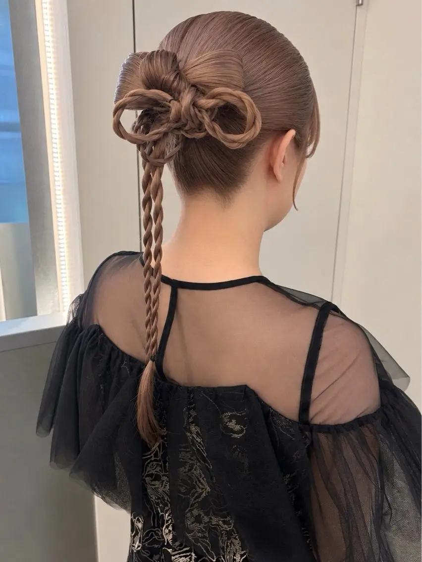ロング ヘアアレンジ ヘアセット 韓国🇰🇷透明感 ERIのヘアスタイル