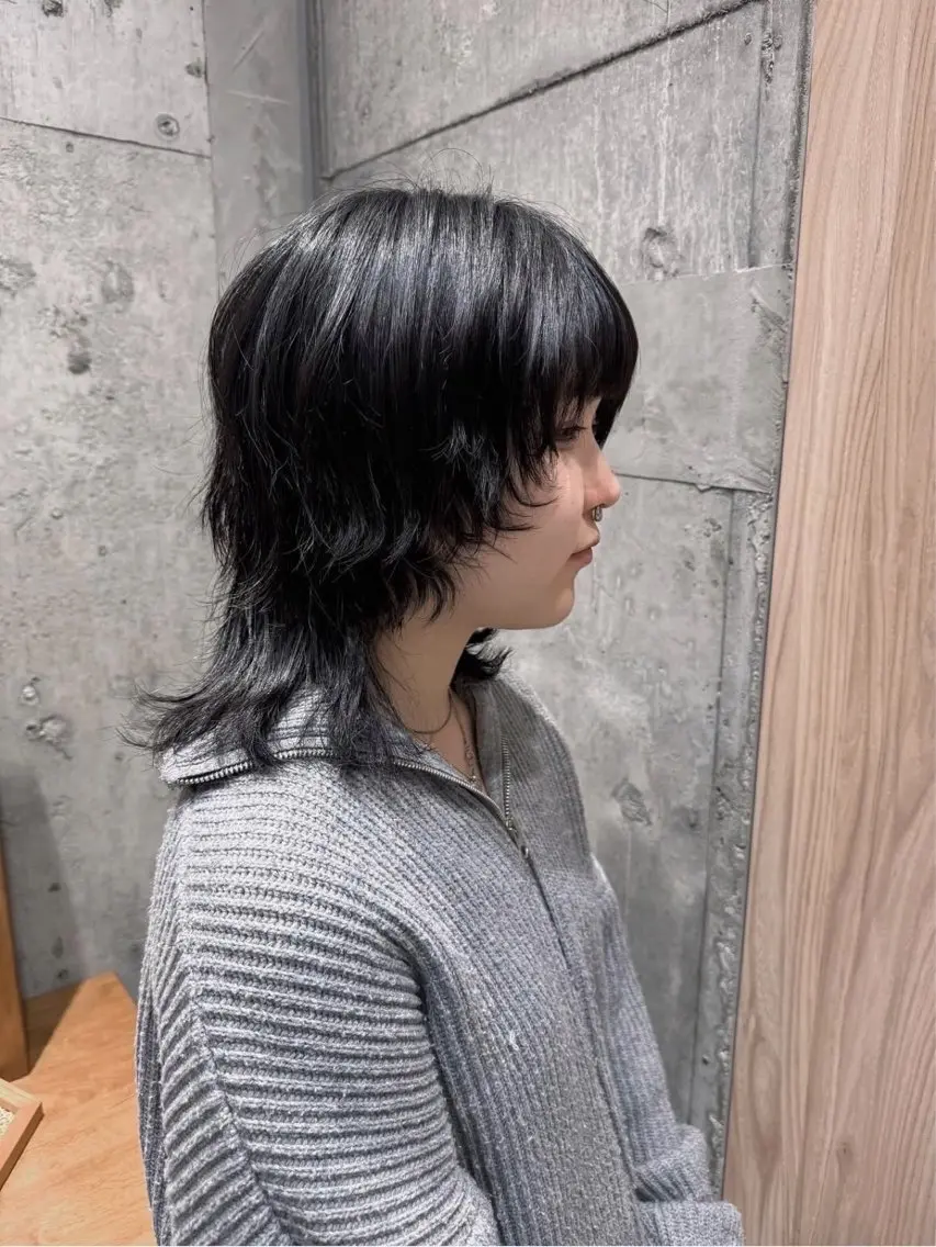 ミディアム カラー パーマ ヘアアレンジ mina 🐈‍⬛ ラフな似合わせヘアのヘアスタイル
