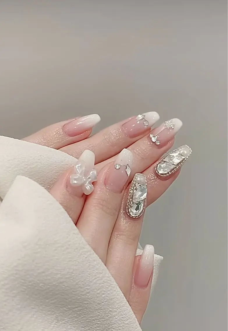 ネイル NailSalon✨ Écrinエクランのネイルデザイン
