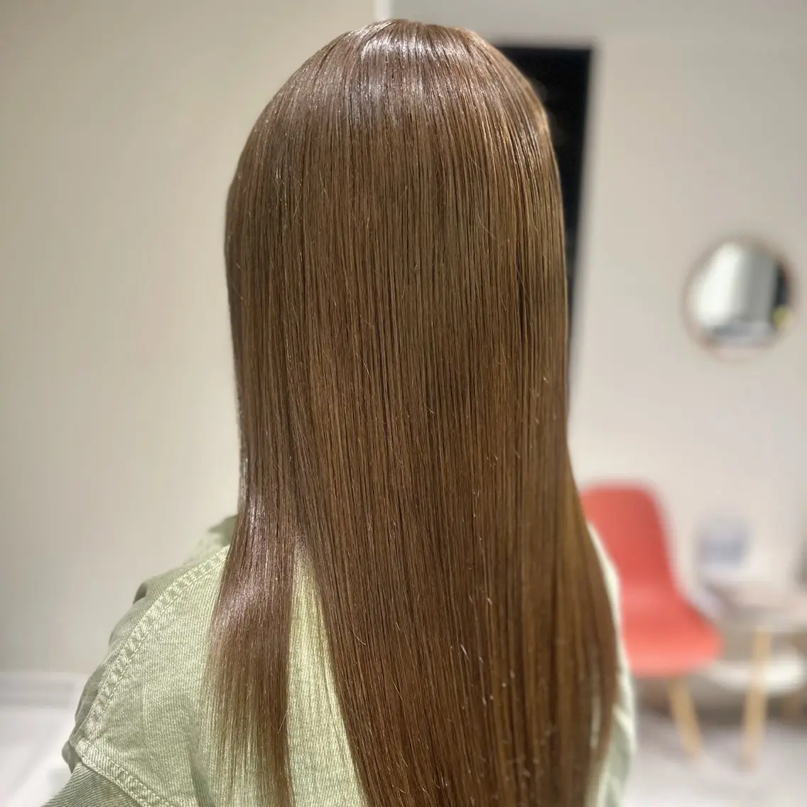 ロング カラー ヘアカラー 上品モテハイトーン chiakiのヘアスタイル