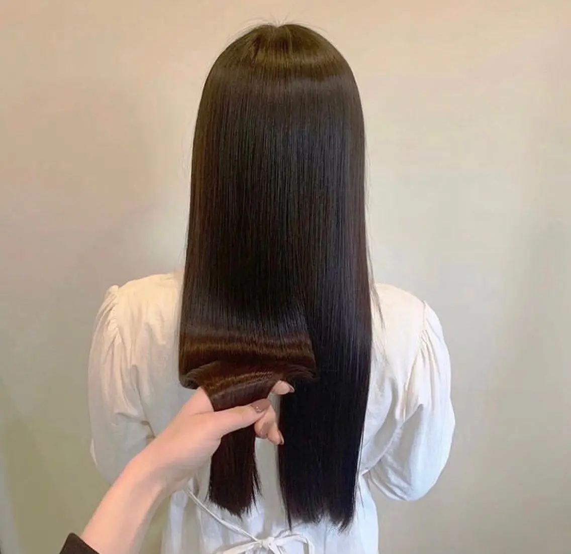 カラー ヘアカラー トリートメント 艶髪🥣透明感カラー 🫧前田奈津実のヘアスタイル