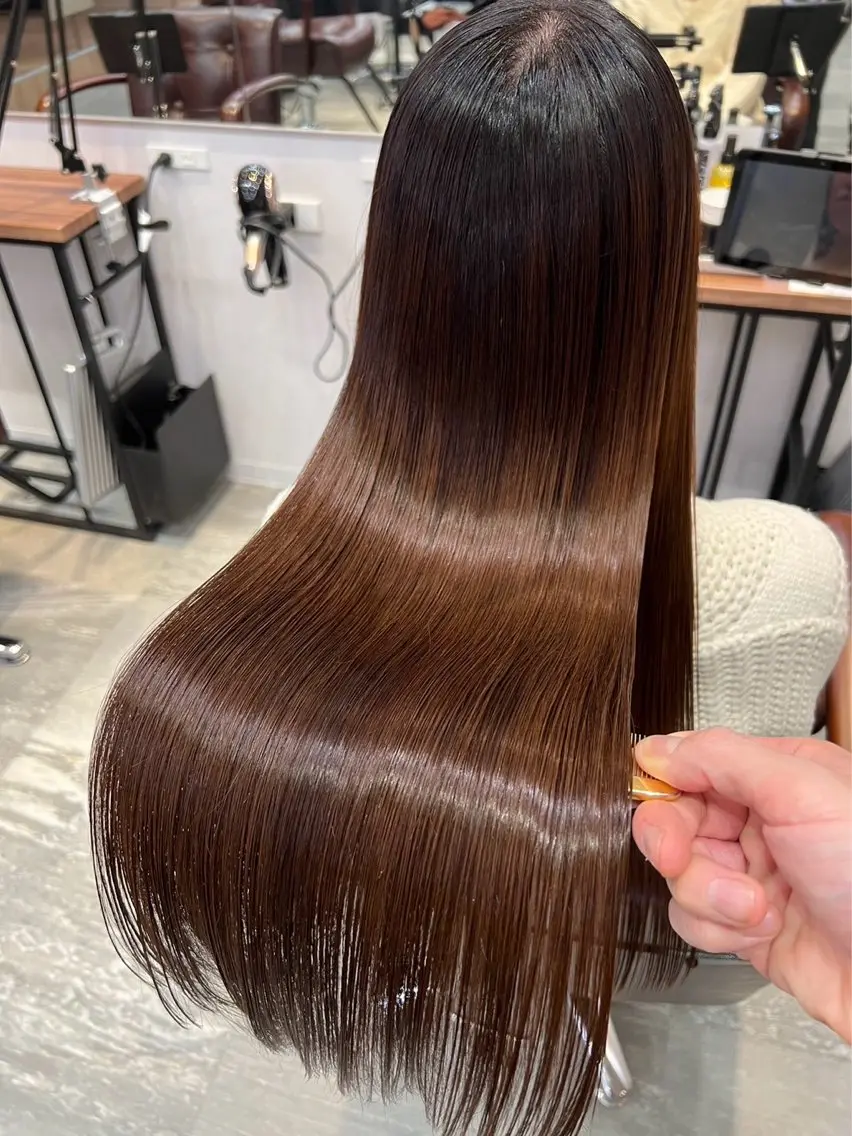 ロング ロング 縮毛矯正 カット 縮毛矯正 トリートメント ✨髪質改善縮毛矯正✨ 二上裕太のヘアスタイル