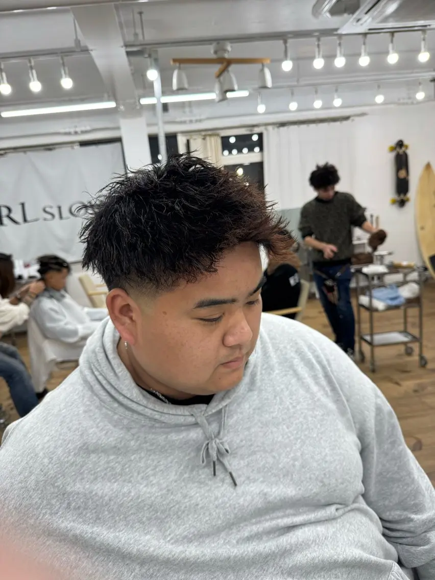 ショート パーマ メンズ モヒカン メンズパーマ メンズツイストパーマ ツイストパーマ カット パーマ メンズ特化サロン ユウヘイのヘアスタイル