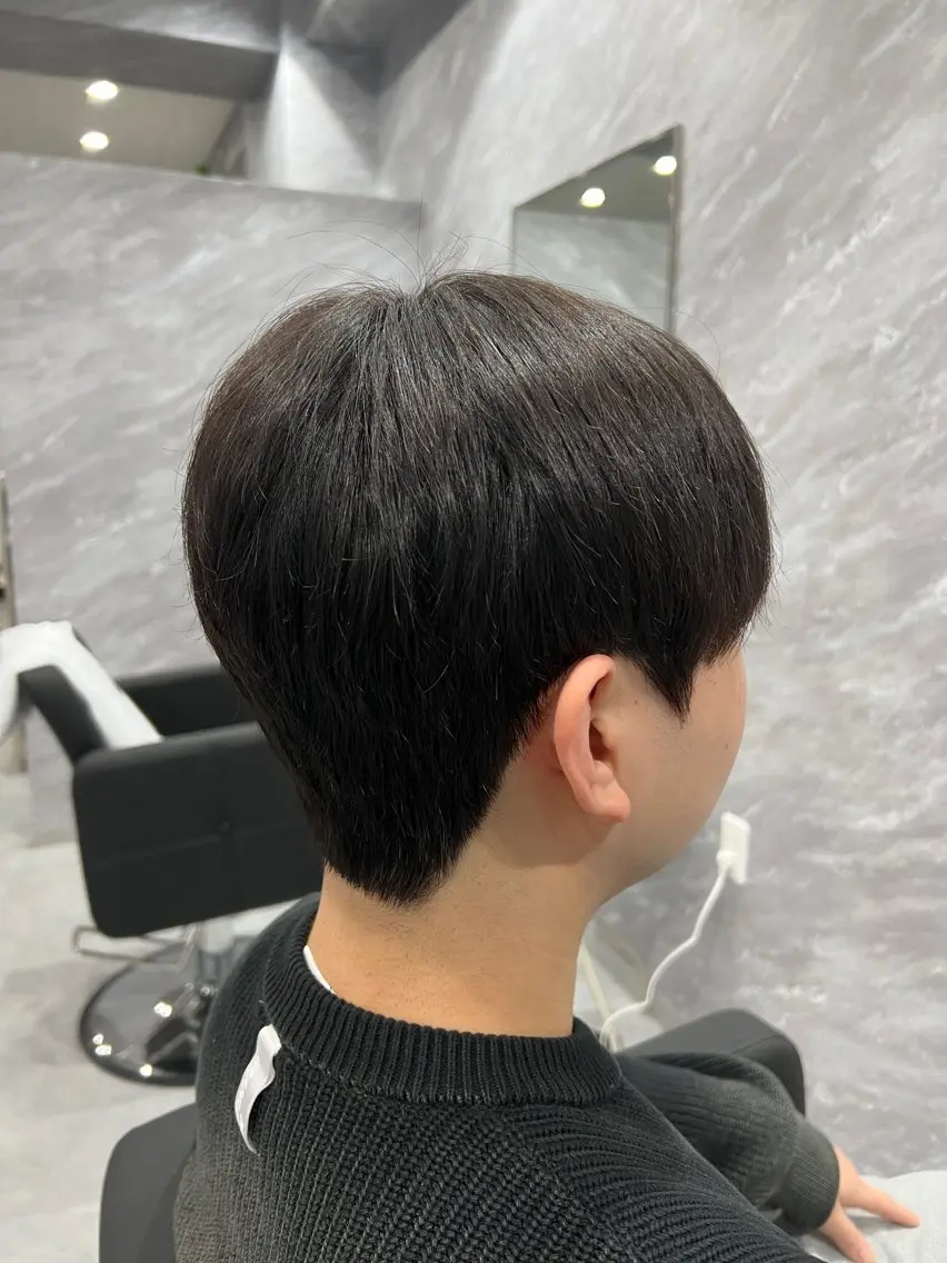 パーマ メンズ ダウンパーマ メンズ韓国風 メンズパーマ ulus kobe 藤枝大地のヘアスタイル