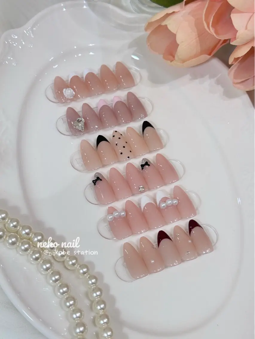 ネイル フレンチネイル ハンドネイル neko nail三宮元町店のネイルデザイン