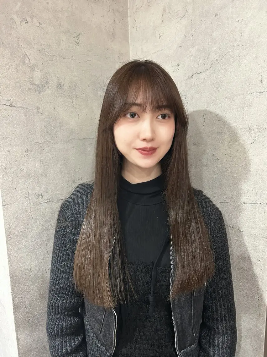 ロング カラー アッシュ アッシュブラウン ブラウンカラー 透明感カラー 小顔カット カット ヘアカラー トリートメント パーソナルカラー 診断🍀マリンのヘアスタイル
