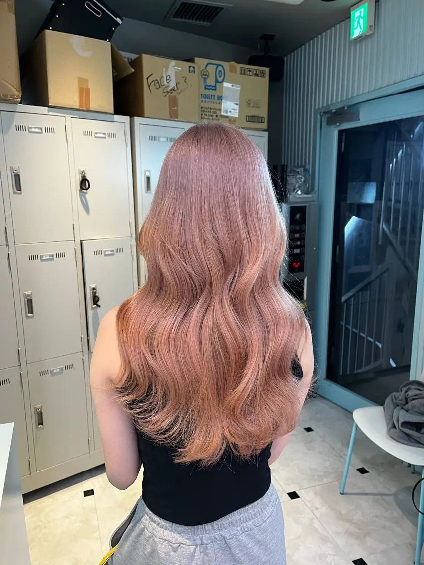 ロング カラー ヘアカラー トリートメント ブリーチカラー 🩵MIZUKIのヘアスタイル