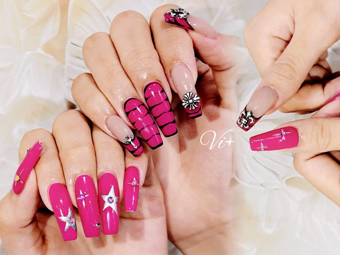 ネイル ハンドネイル ✨Nailsalon Vi+✨のネイルデザイン